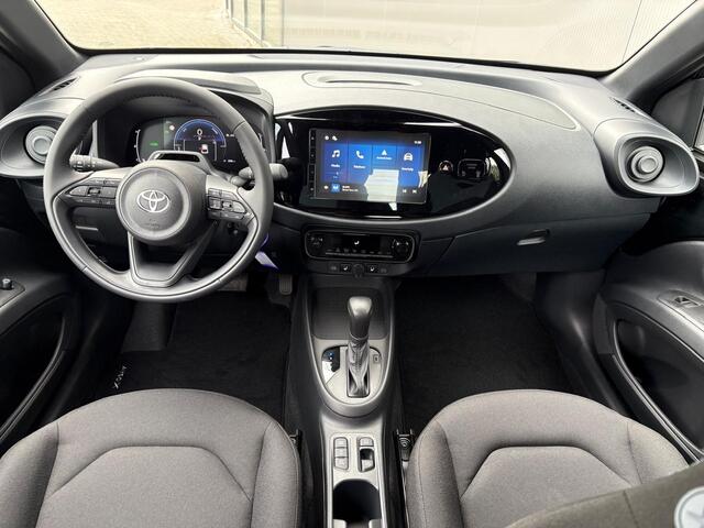Toyota AYGO X Hybrid 116PK Automaat Nieuw uit voorraad! Camera/ Adapt. Cruise/ Carplay- Android auto