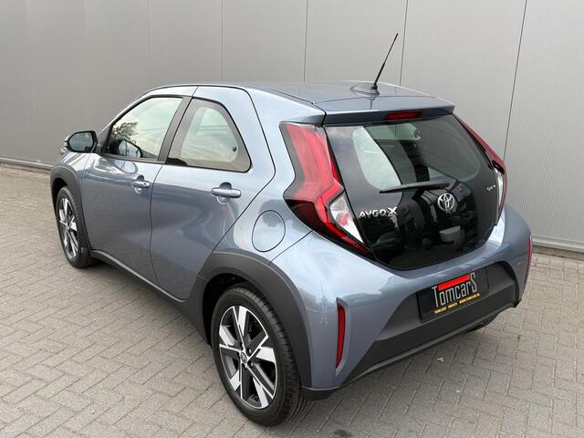 Toyota AYGO X Hybrid 116PK Automaat Nieuw uit voorraad! Camera/ Adapt. Cruise/ Carplay- Android auto