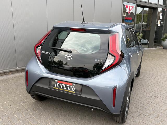 Toyota AYGO X Hybrid 116PK Automaat Nieuw uit voorraad! Camera/ Adapt. Cruise/ Carplay- Android auto