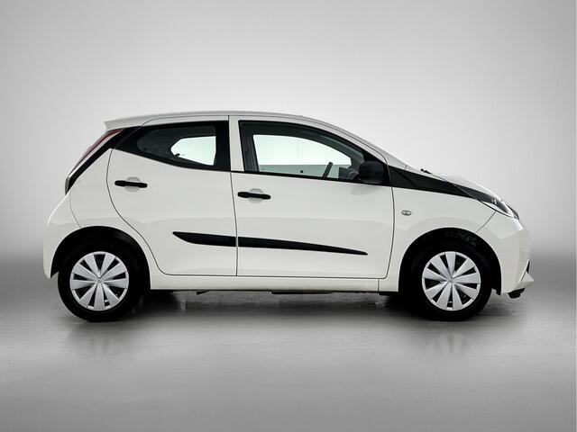 Toyota AYGO 1.0 VVT-i x-fun
