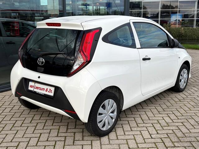 Toyota AYGO 1.0 VVT-i x-fun Airco | Electrische Ramen | 3 Deurs | Cruise Control