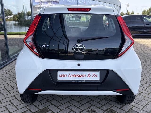 Toyota AYGO 1.0 VVT-i x-fun Airco | Electrische Ramen | 3 Deurs | Cruise Control
