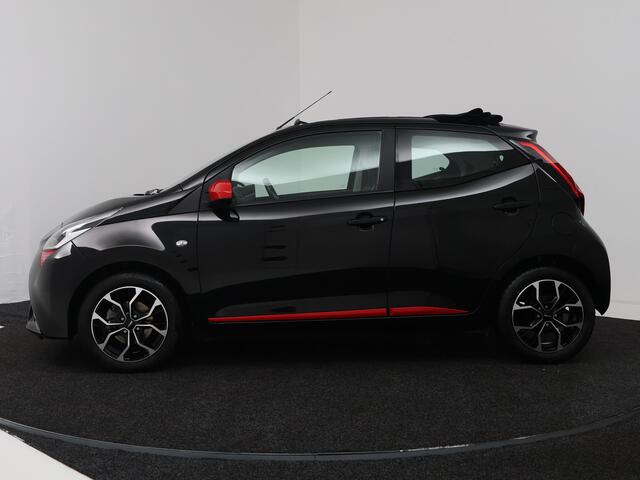 Toyota AYGO 1.0 VVT-i x-play | Cabriodak | Camera | Carplay | Bi-color |
