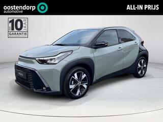 Toyota AYGO X Hybrid 115 pulse | Tarragon met zwart