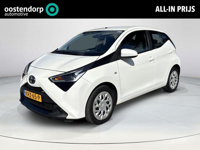 Toyota AYGO 1.0 VVT-i x-play **AUTOMAAT/ APPLE CARPLAY/ PARKEERCAMERA**