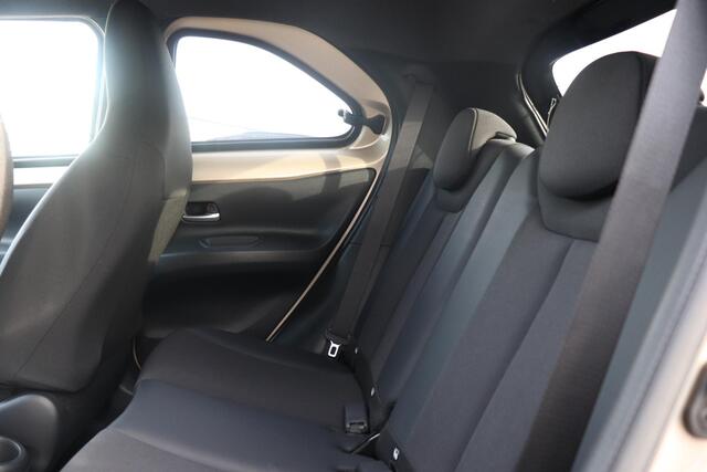 Toyota AYGO X 1.0 VVT-i MT Envy, Apple Carplay, JBL, Cruise control, Parkeercamera! – foto 9