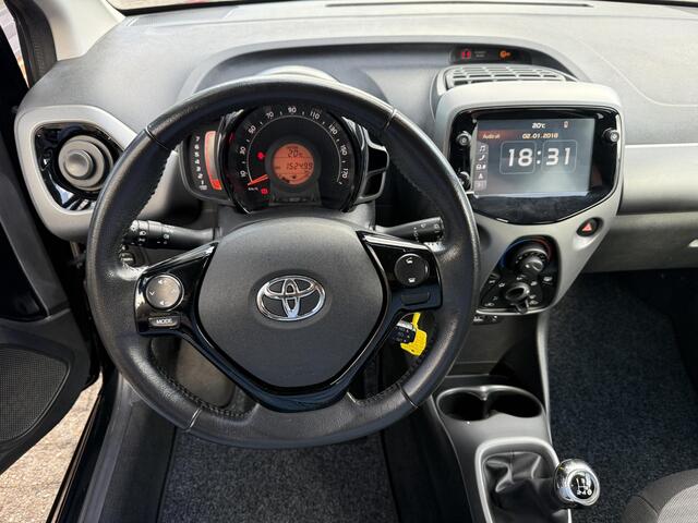 Toyota AYGO 1.0 VVT-i x-play limited – foto 7