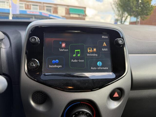 Toyota AYGO 1.0 VVT-i x-play limited – foto 9