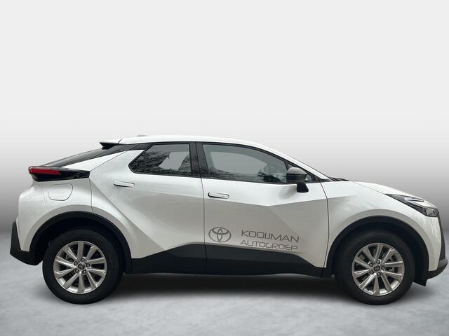 Toyota C-HR 2.0 Plug-in Hybrid 220 Active