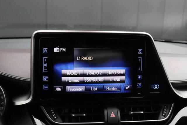 Toyota C-HR 1.8 Hybrid Premium | LEDER | STOEL/STUURVERW. | CAMERA | TREKHAAK | CRUISE | NAVI |