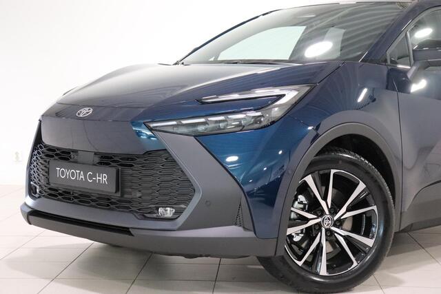 Toyota C-HR 2.0 Plug-in Hybrid 220 First Edition, ¤2500,- Inruilpremie, BSM, Apple Carplay & Android Auto, Stuur & Stoel verwarming, 360 Graden camera!