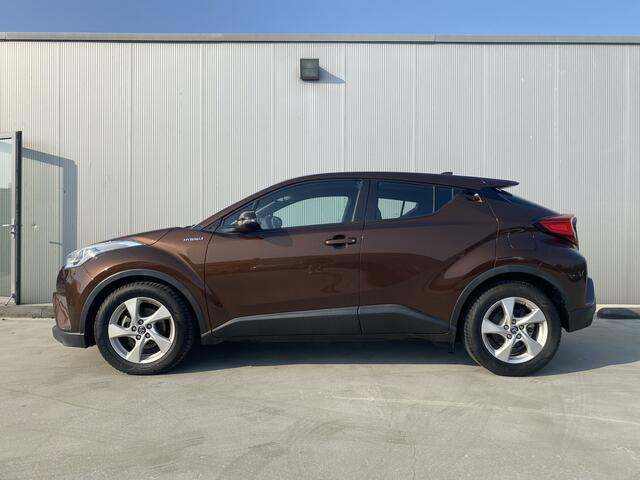 Toyota C-HR 1.8 Hybrid Dynamic | Navigatie | Parkeersensoren voor/achter |