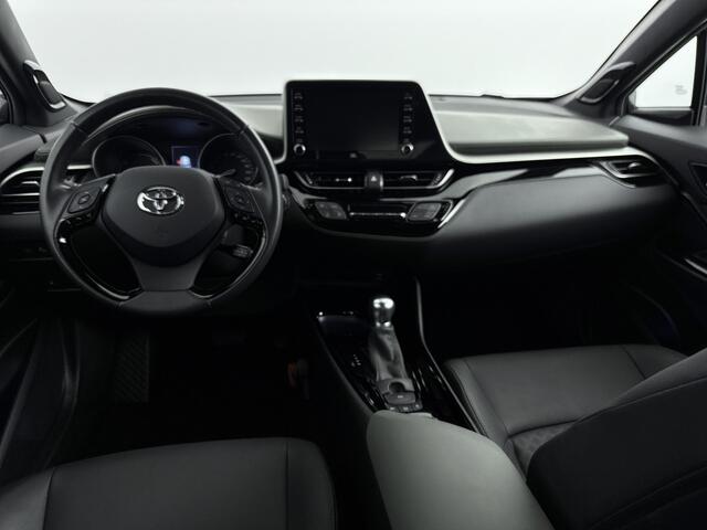 Toyota C-HR 2.0 Hybrid Executive | JBL | Navigatie | Camera | LM velgen | Cruise Control Adaptief | Stoelverwarming | Parkeer Ass. |