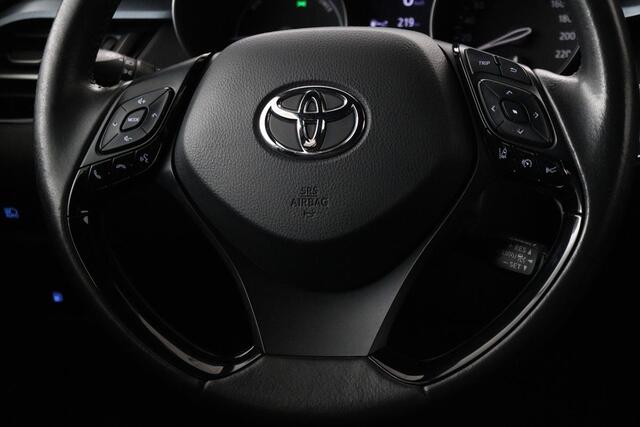 Toyota C-HR 2.0 Hybrid First Edition | Automaat | Trekhaak | Navigatie | Stoelverwarming |