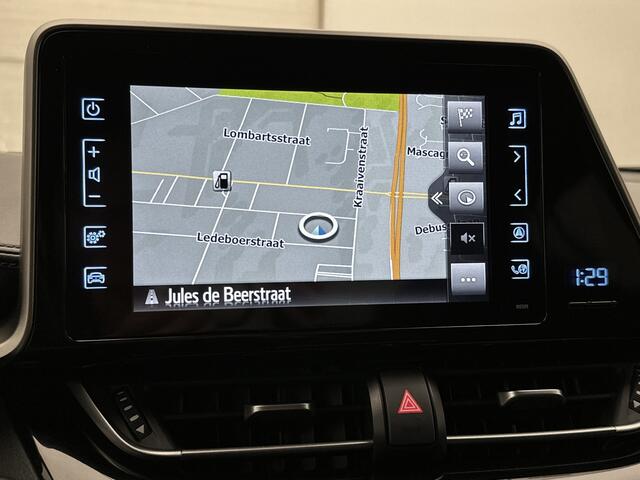 Toyota C-HR 1.8 Hybrid Style | Trekhaak afneembaar | stuur verwarmd |