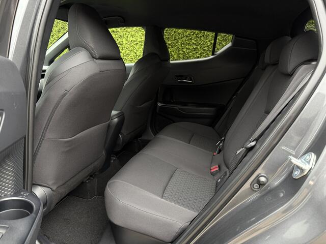 Toyota C-HR 1.8 Hybrid Executive l ACC l BLS l CAMERA l ECC l LED l NAVI l PDC V+A l 27.000km