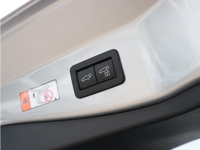 Toyota C-HR 1.8 Hybrid 140 Dynamic I Navi I Keyless I Dodehoekdetectie