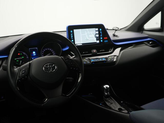 Toyota C-HR 1.8 Hybrid Bi-Tone Plus