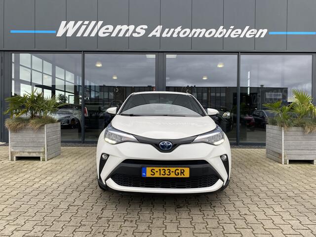 Toyota C-HR 1.8 Hybrid Active Adaptive Cruise, App-Connect & Camera