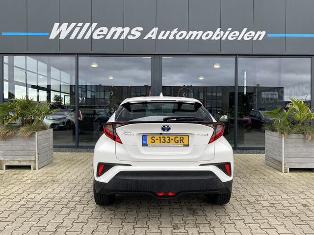Toyota C-HR 1.8 Hybrid Active Adaptive Cruise, App-Connect & Camera