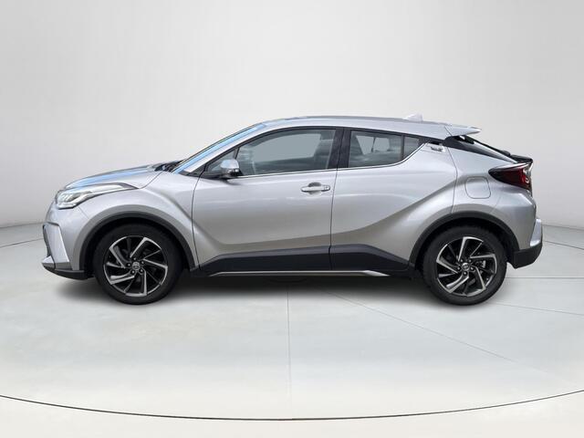 Toyota C-HR 2.0 Hybrid Dynamic | Carplay | Parkeersensoren | Licht metalen velgen | Bluetooth |