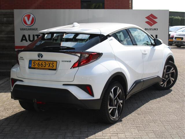 Toyota C-HR 1.8 Hybrid Dynamic Automaat Navigatie, Cruise Control Adaptief, Parkeersensoren Voor en Achter, Airco Automatisch