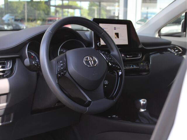 Toyota C-HR 1.8 Hybrid Dynamic Automaat Navigatie, Cruise Control Adaptief, Parkeersensoren Voor en Achter, Airco Automatisch