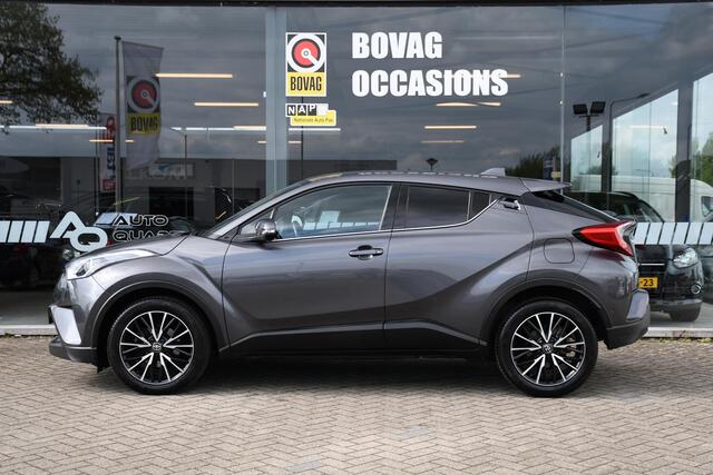 Toyota C-HR 1.2 Executive 1 EIGENAAR/ NAVIGATIE/ LM 18 INCH / KEYLESS / CRUISE.C