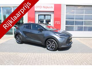 toyota-c-hr-2.0-plug-in-hybrid-220-