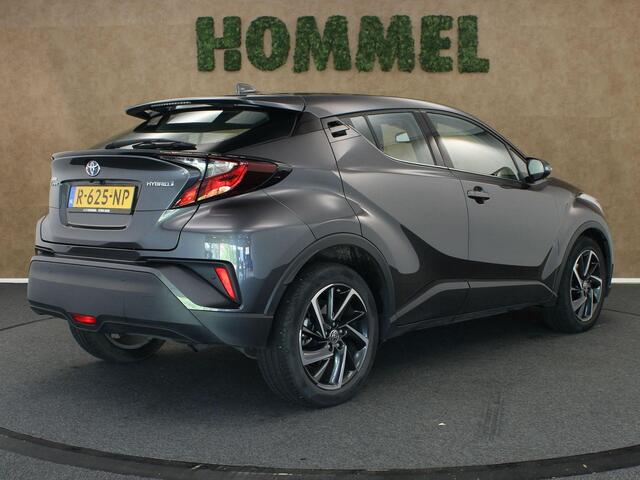 Toyota C-HR 1.8 Hybrid Dynamic - ORIGINEEL NEDERLANDSE AUTO - NAVIGATIE - PARKEERSENSOREN VOOR EN ACHTER - ACHTERUITRIJ CAMERA - ADAPTIVE CRUISE CONTROL - KEYLESS ENTRY & START