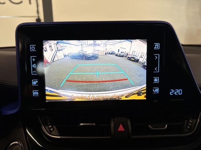 Toyota C-HR 1.2 Bi-Tone | CAMERA | NAVI | KEYLESS | LMV | METALLIC | LED