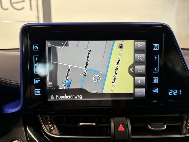 Toyota C-HR 1.2 Bi-Tone | CAMERA | NAVI | KEYLESS | LMV | METALLIC | LED