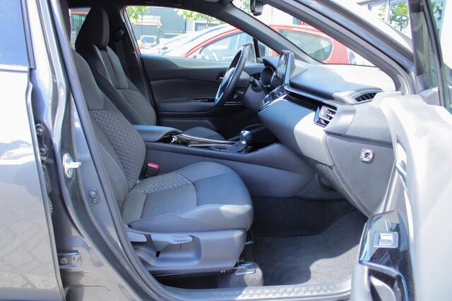 Toyota C-HR 2.0 Hybrid Dynamic |trekhaak|half-leder|stuur/stoelverwarming|navi|