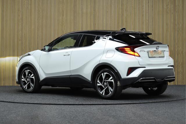 Toyota C-HR 2.0 Hybrid Dynamic | Adaptive-cruise | Apple Carplay & Android Auto | Camera | Navigatie | Keyless | Dodehoekdetectie