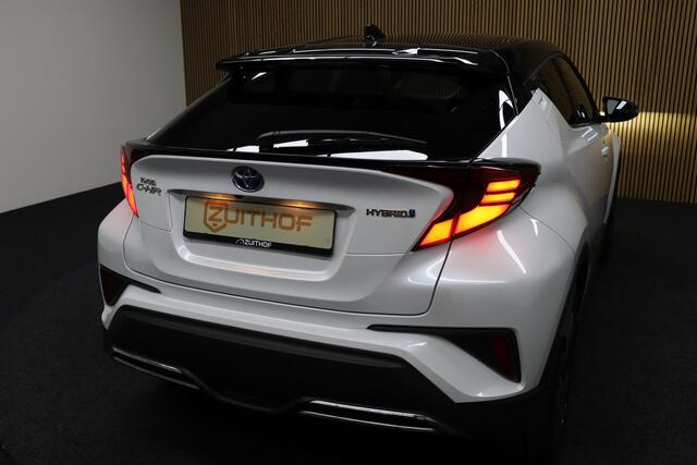 Toyota C-HR 2.0 Hybrid Dynamic | Adaptive-cruise | Apple Carplay & Android Auto | Camera | Navigatie | Keyless | Dodehoekdetectie