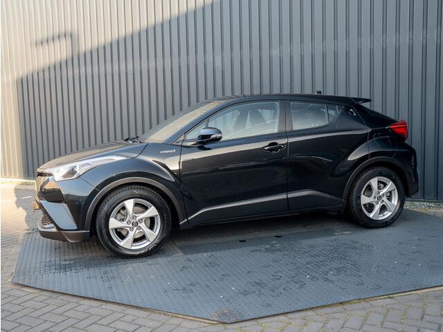 Toyota C-HR 1.8 Hybrid Dynamic | Trekhaak afnb | Camera | Navi | Prijs Rijklaar!!