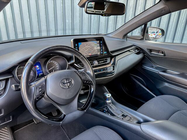 Toyota C-HR 1.8 Hybrid Dynamic | Trekhaak afnb | Camera | Navi | Prijs Rijklaar!!