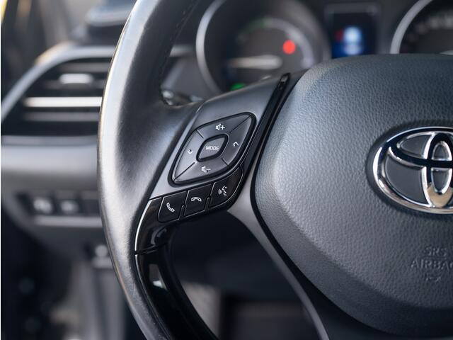 Toyota C-HR 1.8 Hybrid Dynamic | Trekhaak afnb | Camera | Navi | Prijs Rijklaar!!