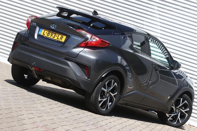Toyota C-HR 1.8 Hybrid Executive Bi-Tone JBL / Leer