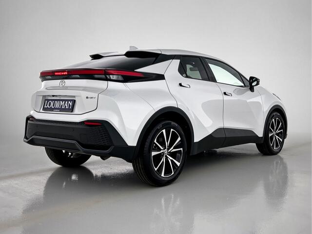 Toyota C-HR 1.8 Hybrid 140 First Edition Limited | Stoel + Stuurt + Voorruit verwarming | Navigatie | Dodehoek Detectie |
