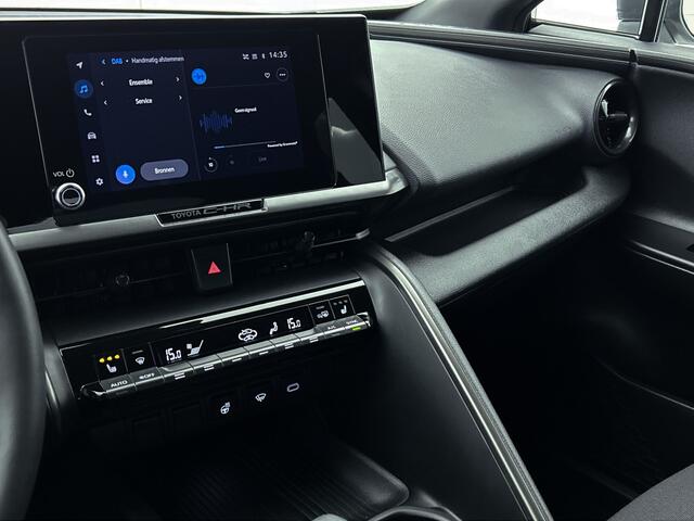 Toyota C-HR 1.8 Hybrid 140 First Edition Limited | Stoel + Stuurt + Voorruit verwarming | Navigatie | Dodehoek Detectie |