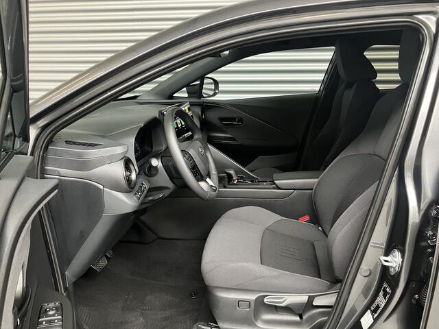 Toyota C-HR 1.8 HYBRID/STYLE/EL A KLEP/LED/ DODE HOEK/NAVI GROOT/ENZ