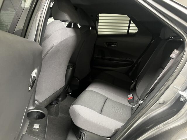 Toyota C-HR 1.8 HYBRID/STYLE/EL A KLEP/LED/ DODE HOEK/NAVI GROOT/ENZ