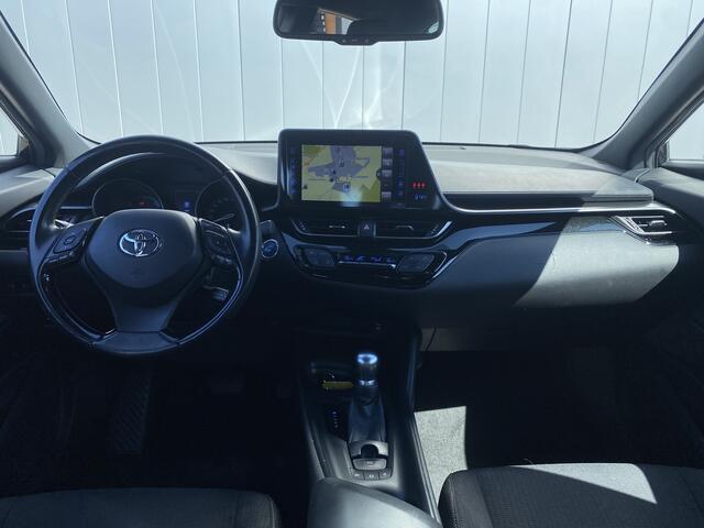 Toyota C-HR 1.8 Hybrid Dynamic NL Auto Trekhaak Navi Keyless 4Season banden
