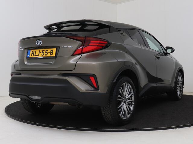 Toyota C-HR 1.8 Hybrid Executive I Navigatie I Climate Control I Cruise Control I Camera I USB I LM Velgen I Stoelverwarming Voor I Keyless Entry/Start I
