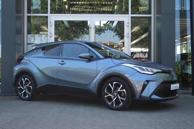 Toyota C-HR 1.8 HYBRID TEAM D, Apple Carplay/ Android Auto, Clima, LED, etc.
