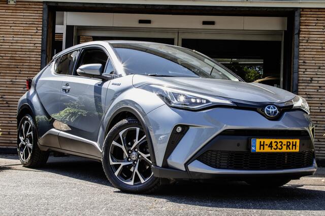 Toyota C-HR 2.0 180pk Hybrid First Edition Adapt. cruise/ Stoelverwarming/ Camera/ JBL audio/ Carplay