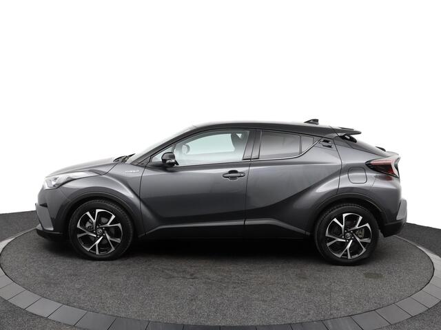 Toyota C-HR 1.8 Hybrid Dynamic | Navigatie | Stoelverwarming | Keyless |