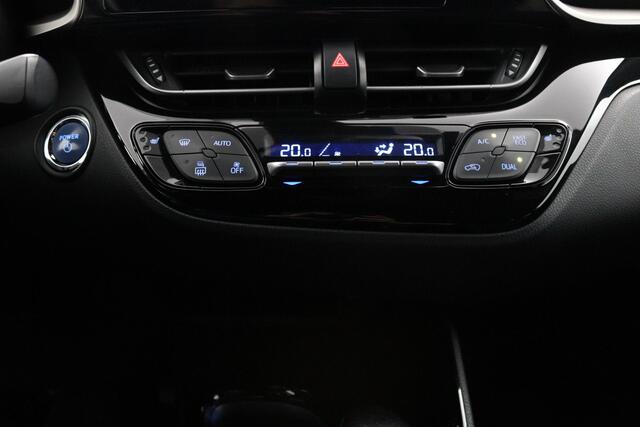 Toyota C-HR 1.8 Hybrid Dynamic | Navigatie | Stoelverwarming | Keyless |