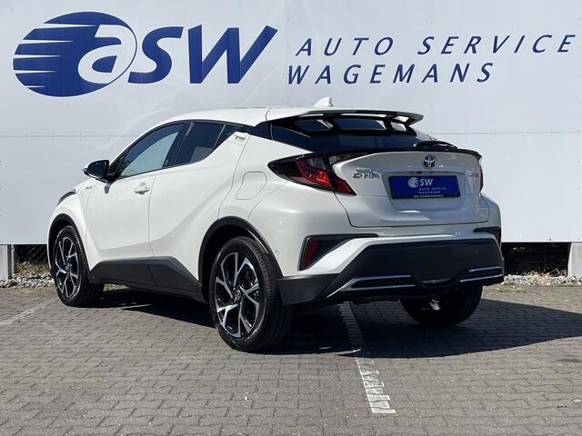 Toyota C-HR 2.0 Hybrid Team D | CarPlay | Parelmoer | Camera | ACC | LED | DAB+ | Keyless | 18 inch